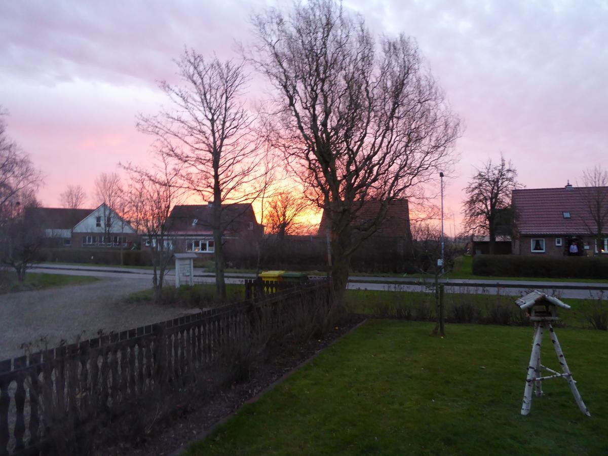 Ferienwohnungen Im Osterkoog Nordstrand Bagian luar foto